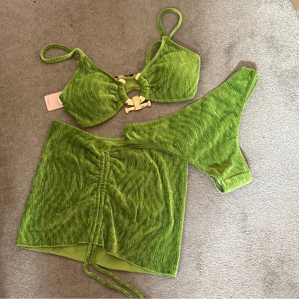 Green Textured Bikini Set with Matching Skirt - Picture 1 of 5